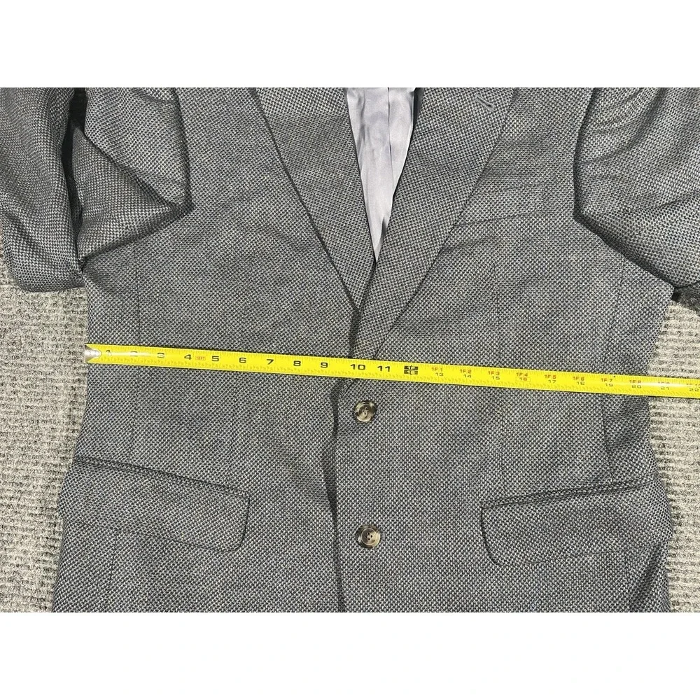 Jos. A. Bank Gray Tweed Silk Wool Blazer 42S Regular Fit 2-Button Notch